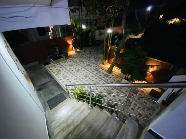 Copacabana Beach Hotel Hikkaduwa Ngoại thất bức ảnh
