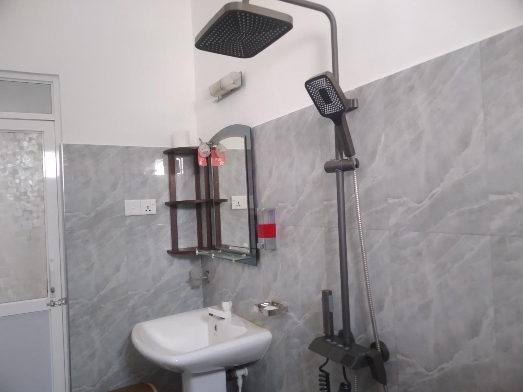 Copacabana Beach Hotel Hikkaduwa Ngoại thất bức ảnh